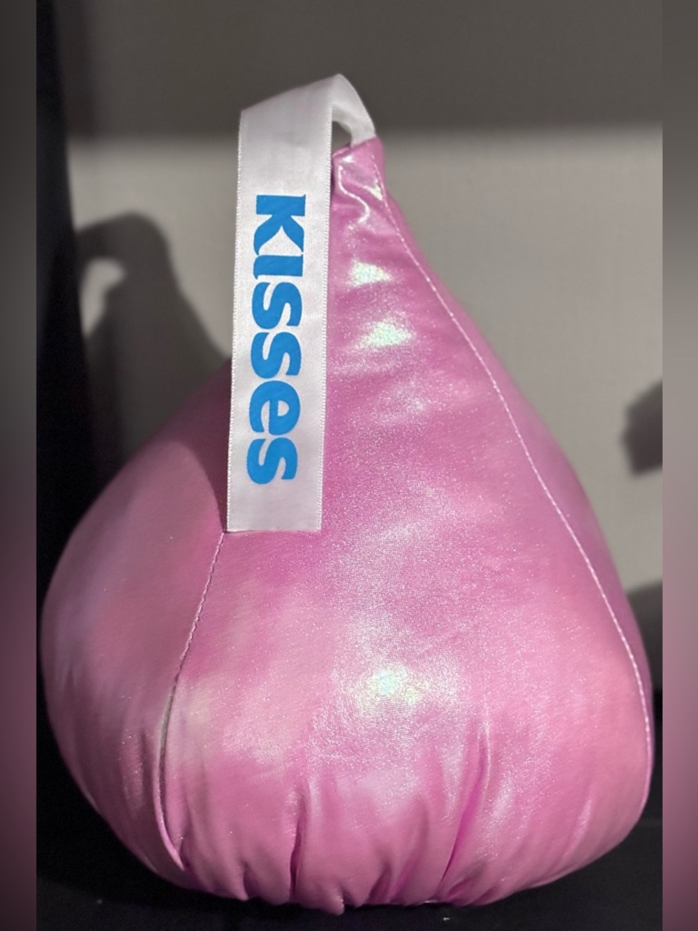 Animal Adventure Hershey Kisses Plush Pink KISS